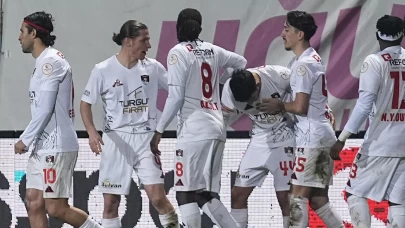 Vanspor FK, İstanbulspor'u deplasmanda 3 golle geçti