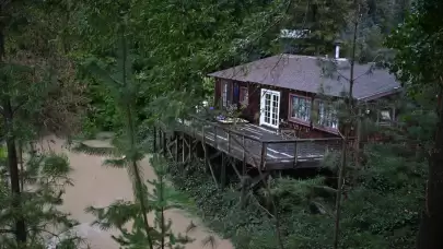 California'da atmosferik nehirden kaynaklanan şiddetli yağışlar bölgeyi vurdu