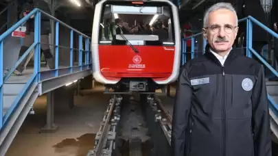 Abdulkadir Uraloğlu, Gebze OSB-Darıca Metro Hattı’nın ilk test sürüşünü yaptı
