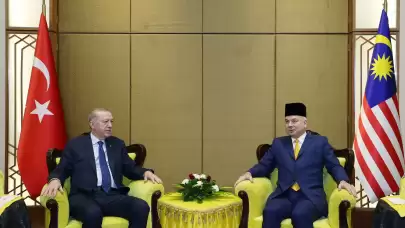 Cumhurbaşkanı Erdoğan, Perak Sultanı Nazrin Şah ile görüştü