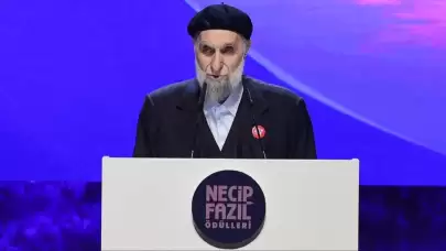 Necip Fazıl Ödülü sahibi Hattat Hasan Çelebi vefat etti