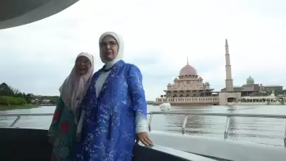 Emine Erdoğan'ndan Malezya paylaşımı