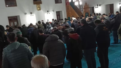 Devrek’te Teravih namazı idrak edildi