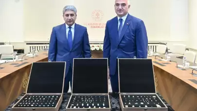 Diplomatik ilişkilerin 100. yılı! Mısır’a ait 152 eser iade edildi