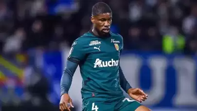 Fenerbahçe ve Galatasaray istiyordu: Premier Lig’i seçti