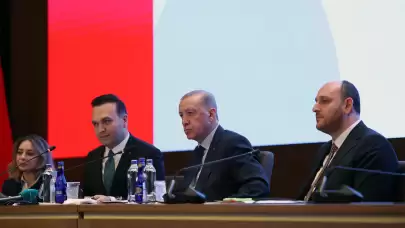 Erdoğan, AK Parti Gençlik Kolları MKYK toplantısına başkanlık yaptı