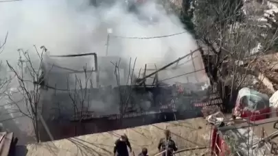 Antalya'da müstakil evde yangın çıktı