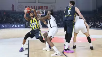 Basketbol Türkiye Kupası şampiyonu Fenerbahçe!