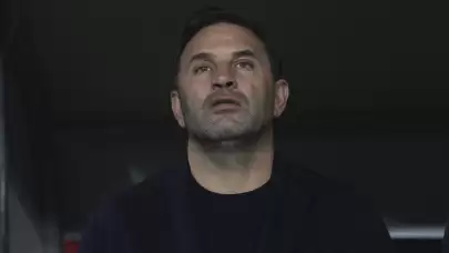 Okan Buruk, Gaziantep FK'ye karşı Ajax maçına göre kadroda 3 değişiklik yaptı