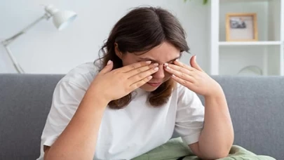 Göze Vuran Baş Ağrısının Sebepleri ve Belirtileri