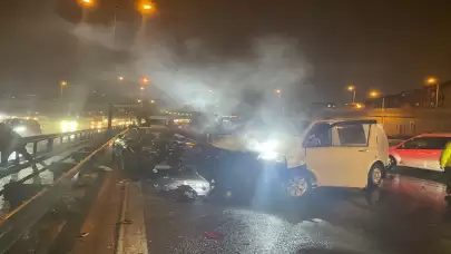 İstanbul'da zincirleme kaza: 2 yaralı