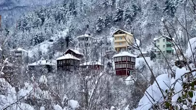 Kastamonu beyaza büründü: Muhteşem manzaralar dronla görüntülendi