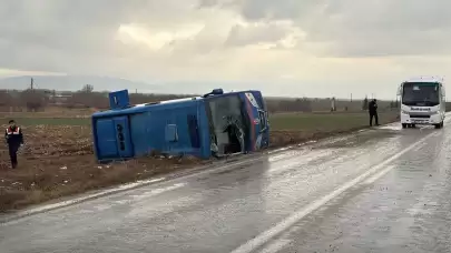 Cezaevi ring aracı şarampole uçtu: 14 yaralı