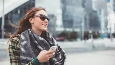 Gözlerde Güneş Yanığına Dikkat! Kışın Güneş Gözlüğü Takmak Neden Önemli?