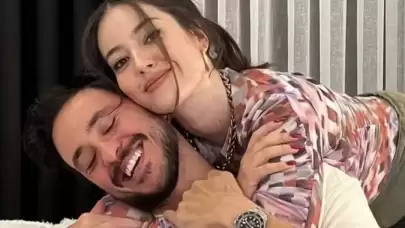 Pelin Akil ve Anıl Altan'dan şüpheli ayrılık cevabı