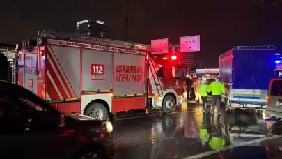 Bahçelievler’de kazaya karışan kamyon sürücüsü yaralandı