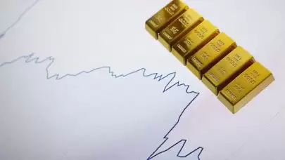 Altın ticaret savaşı gerilimlerinden etkilendi