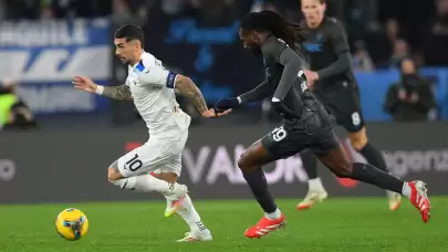 Lazio son dakikada puanı kurtardı