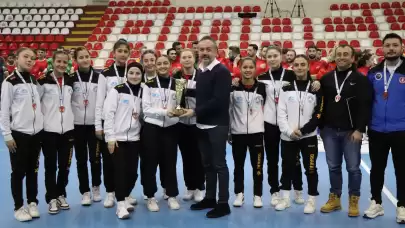 Ege Yıldızları, Avrupa Hokey Kupası’nda Türkiye’yi temsil edecek 