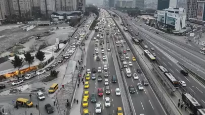 İstanbul trafiğinde yoğunluk