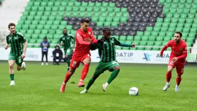Sakaryaspor evinde geriden gelerek kazandı