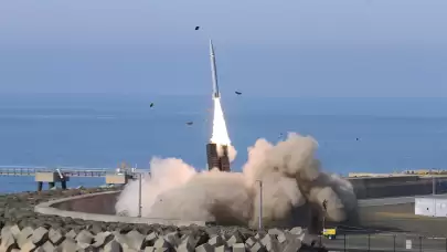Tayfun füzesinin yeni test atışı Rize'de gerçekleşti