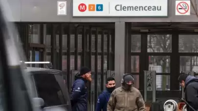 Brüksel'de metro istasyonunda saldırı