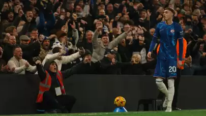 Chelsea, West Ham karşısında geriden gelip kazandı