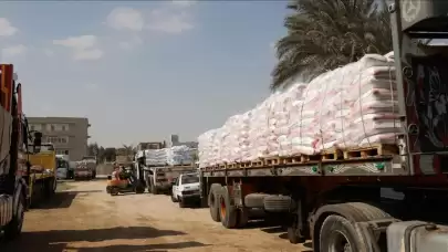 Filistin Kızılayı: Türkiye'den gönderilen 27 tır yardım Gazze'nin kuzeyine ulaştı