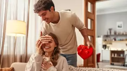 14 Şubat Sevgililer Günü Mesajları: Aşk, sevgi, tutku dolu mesajlar