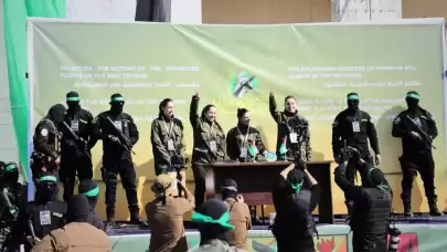 Ölen İsrailli esirin ailesi, cenazede hükümet görevlisi istemedi