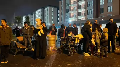 Depremin "Kara" simgesi Ebrar Sitesi'nde hüzünlü yıl dönümü: Biz de onlar gibi gömüldük
