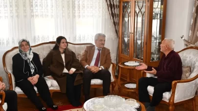 Yarım asırlık sevda, genç nesillere örnek oluyor