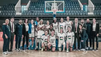 Emlak Konuk, zor maçta Kayseri’yi 3 sayıyla geçti