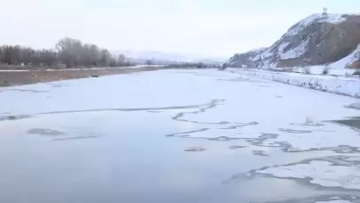 Kızılırmak ve Serpincik Göleti buz tuttu