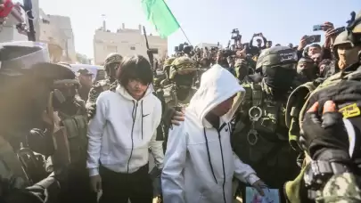 Gazze'de Türkiye'nin girişimleriyle serbest bırakılan Taylandlılar ülkelerine ulaştı