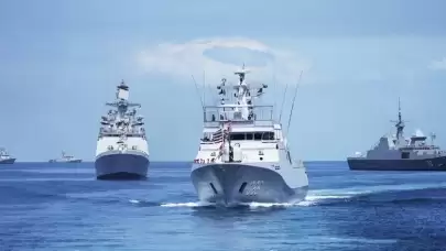 Türkiye'nin katılımıyla Endonezya'da çok uluslu deniz tatbikatı başladı
