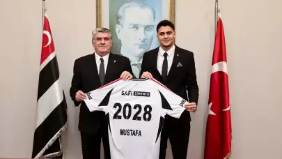 Beşiktaş, genç golcü ile 3 yıl daha dedi