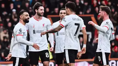 Salah tarih yazdı, Liverpool seriyi sürdürdü!