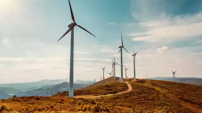 Türkiye rüzgar enerjisinde 13 bin MW'ı aştı
