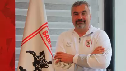 Samsunspor Teknik Direktörü Reis: "Sahadan çekilme olayları üzücü"