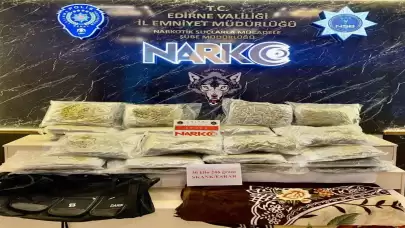 Kapıkule'de uyuşturucu operasyonu: Tırda 30 kilo 246 gram uyuşturucu ele geçirildi