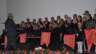 Bafra Musiki Cemiyeti Türk Sanat Müziği Korosu'ndan konser