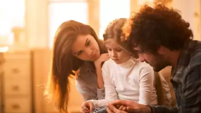 Çocuğunuzu büyütürken çok mu tedirgin oluyorsunuz? İşte sebepleri...