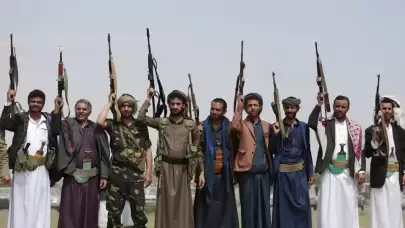 Husiler'den uyarı: "Elimiz tetikte"