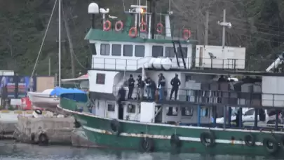 Balıkçı teknesinde kendini astı