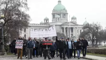 Sırbistan'daki ölümlü kaza sonrası başlayan öğrenci hareketi devam ediyor