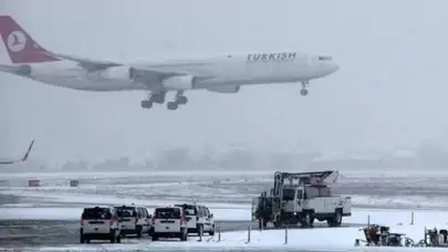 İstanbul'da uçuşlara fırtına engeli