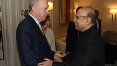 Cumhurbaşkanı Erdoğan, Pakistan Cumhurbaşkanı Zardari ile görüştü