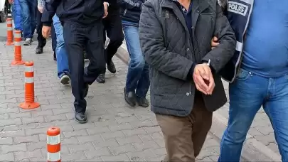''Kara para'' ve ''dolandırıcılık'' yapan 10 zanlı tutuklandı